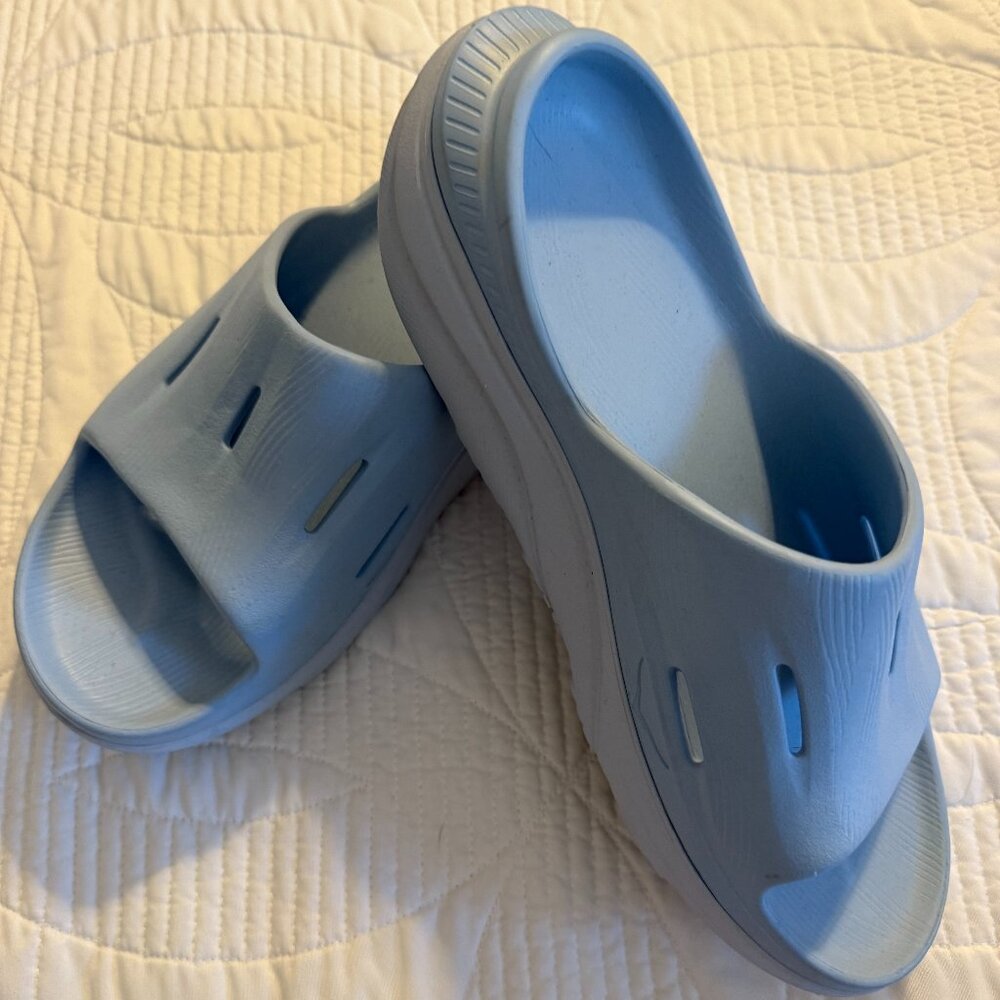 HOKA womens, SIZE 11, light blue